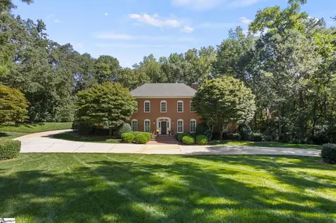 301 Deerfield Dr, Greer, SC 29650