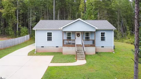530 Edens Rd, Pickens, SC 29671