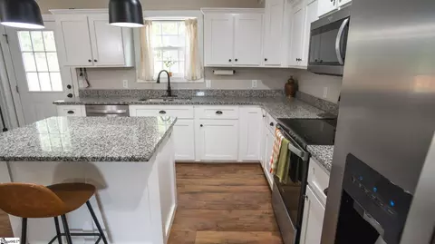 530 Edens Rd, Pickens, SC 29671 photo 5