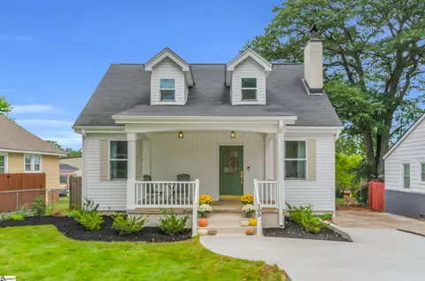 105 Somerset St, Greenville, SC 29611