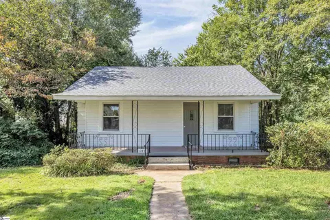 107 Brooks Ave, Greenville, SC 29617