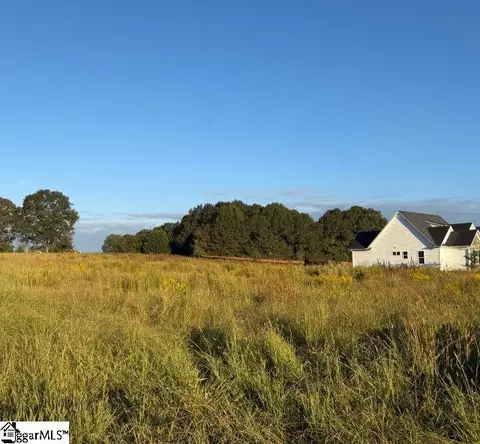 1101 N Green River Rd, Chesnee, SC 29323