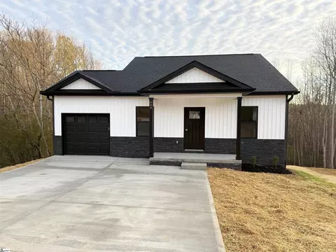 600 Coopertown Rd, Spartanburg, SC 29307