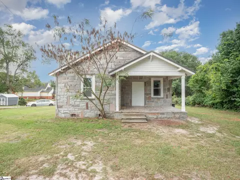 301 Rice St, Belton, SC 29627
