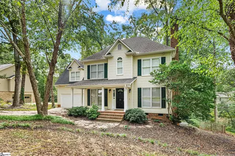 109 Deer Spring Ln, Simpsonville, SC 29680