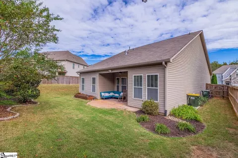 Exterior - 310 Wildflower Rd, Easley, SC 29642 photo 3 of 4