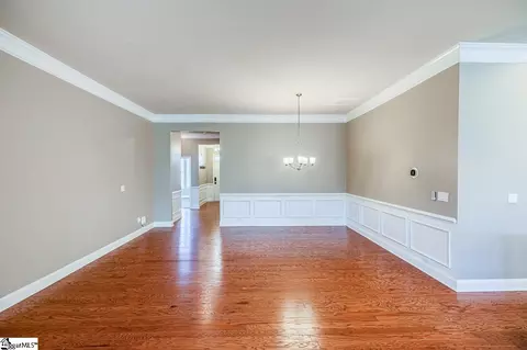 Living - 310 Wildflower Rd, Easley, SC 29642 photo 2 of 4