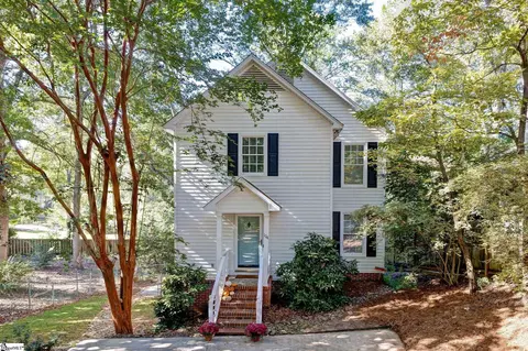 104 Waccamaw Cir, Greenville, SC 29605