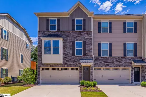 147 Eagle Wood Dr, Greenville, SC 29607