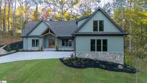 10 Laurel Valley Way, Travelers Rest, SC 29690