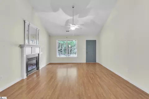107 Colonial Ct, Pendleton, SC 29670 photo 4
