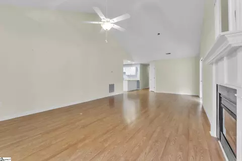 107 Colonial Ct, Pendleton, SC 29670 photo 8