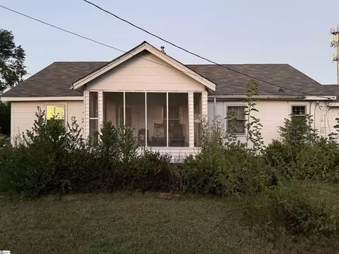 11 Monteith Cir, Greenville, SC 29605