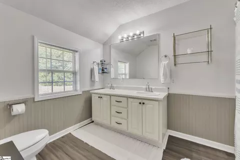 Bath - 199 Williams Rd, Pelzer, SC 29669 photo 1 of 3