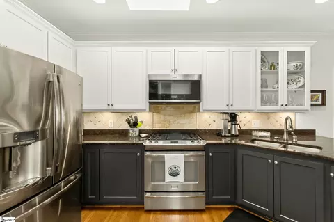 Kitchen - 7 March Winds Ct, Greer, SC 29650 photo 2 of 3