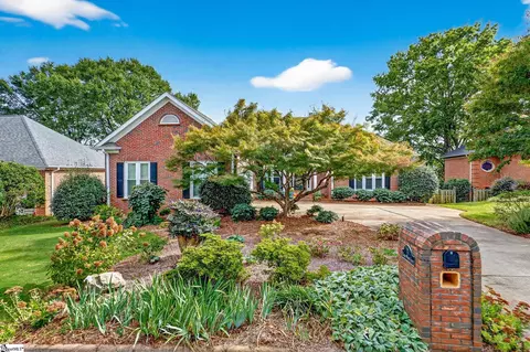 7 March Winds Ct, Greer, SC 29650