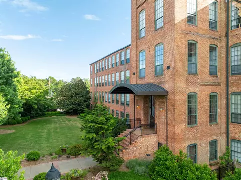 400 Mills Ave UNIT 408, Greenville, SC 29605