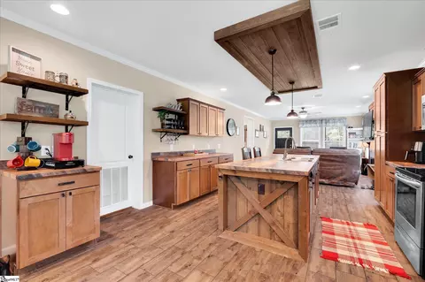 412 Simms School Rd, Central, SC 29630 photo 11