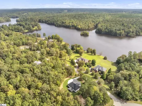 101 E Peninsula Dr, Laurens, SC 29360 photo 22