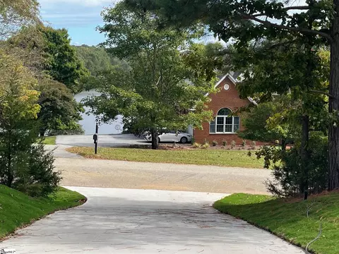 101 E Peninsula Dr, Laurens, SC 29360 photo 19