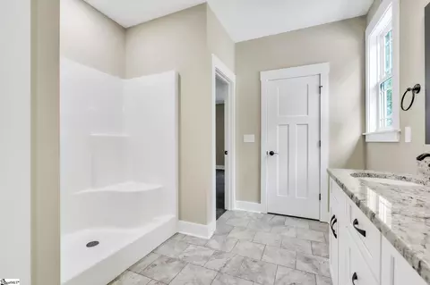 101 E Peninsula Dr, Laurens, SC 29360 photo 10