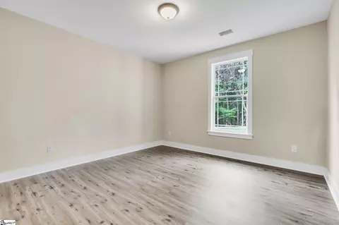 101 E Peninsula Dr, Laurens, SC 29360 photo 12