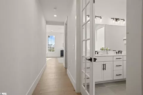 Entry Way - 319 Eagle Mill Ln, Greer, SC 29651 photo 4 of 4