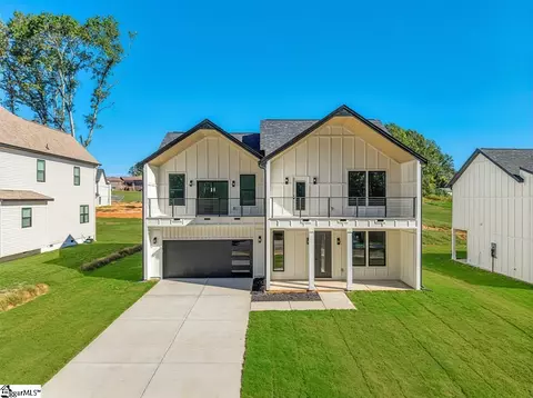 183 Eastbrook Dr, Woodruff, SC 29388