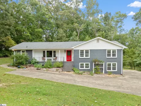 151 Hammond Dr, Taylors, SC 29687