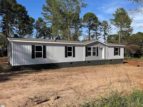 193 Dogwood Rd, Inman, SC 29349