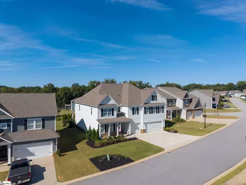 302 Granito Dr, Greer, SC 29650 photo 2