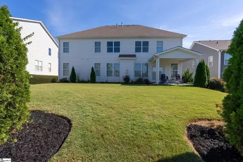 302 Granito Dr, Greer, SC 29650 photo 4