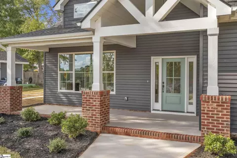 517 N East Main St, Easley, SC 29640 photo 3