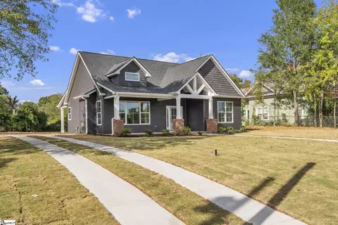 517 N East Main St, Easley, SC 29640 photo 2