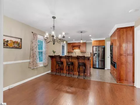Dining - 9 Lee St, Liberty, SC 29657 photo 1 of 2