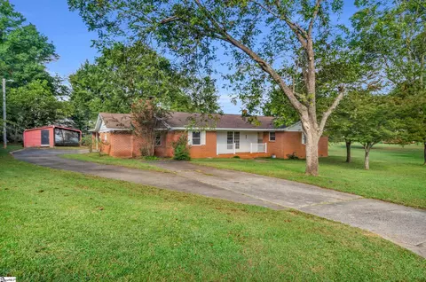 203 Crescent St, Easley, SC 29640