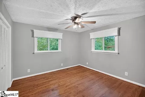 320 Hamburg Rd, Easley, SC 29640 photo 7