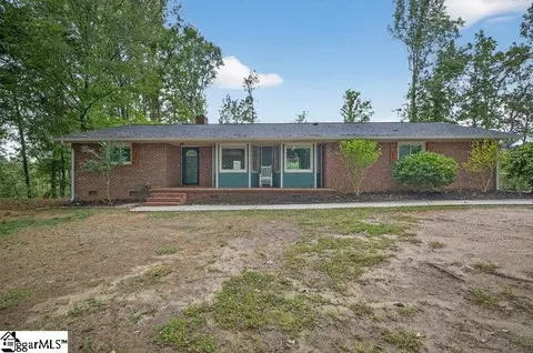 320 Hamburg Rd, Easley, SC 29640