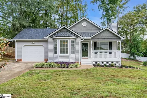 303 Dunwoody Dr, Simpsonville, SC 29681