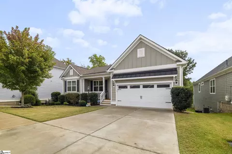 29 Novelty Dr, Greer, SC 29651