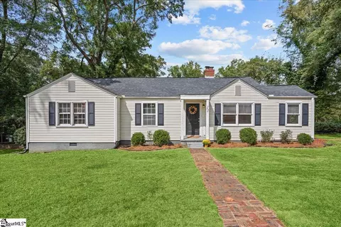 13 Mayo Dr, Greenville, SC 29605