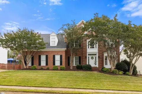 25 Willow Oak Ct, Simpsonville, SC 29681