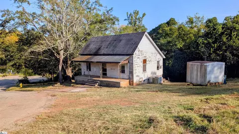 12 Capers St, Pelzer, SC 29669