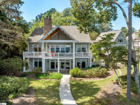 307 Woodgreene Ct, Salem, SC 29676