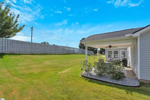 Exterior - 321 Meadowmoor Rd, Greer, SC 29651 photo 4 of 6
