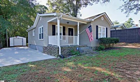 726 Saluda Dam Rd, Easley, SC 29640
