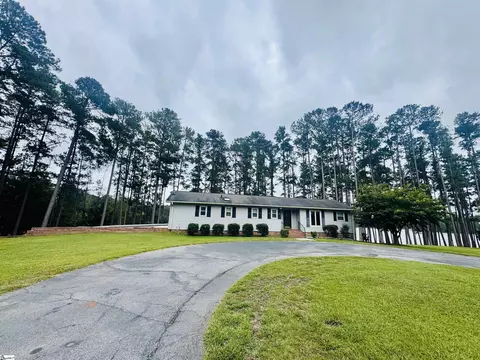 171 Kirkland Dr, Mccormick, SC 29835