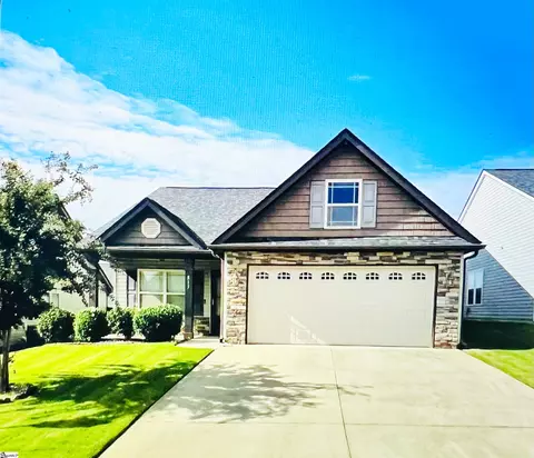 813 Alley Ridge Dr, Inman, SC 29349