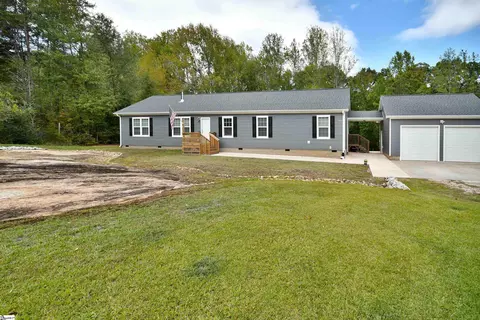 130 Boyd Dr, Travelers Rest, SC 29690