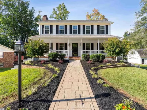 5 Fayethel Dr, Greenville, SC 29617